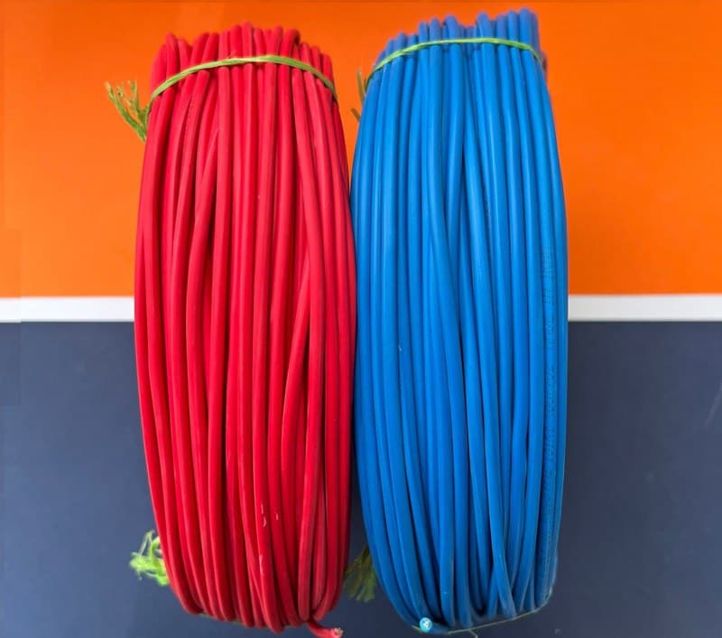 تصویر 4 از کابل برق گلستان برای سیستم های خانگی و اداری